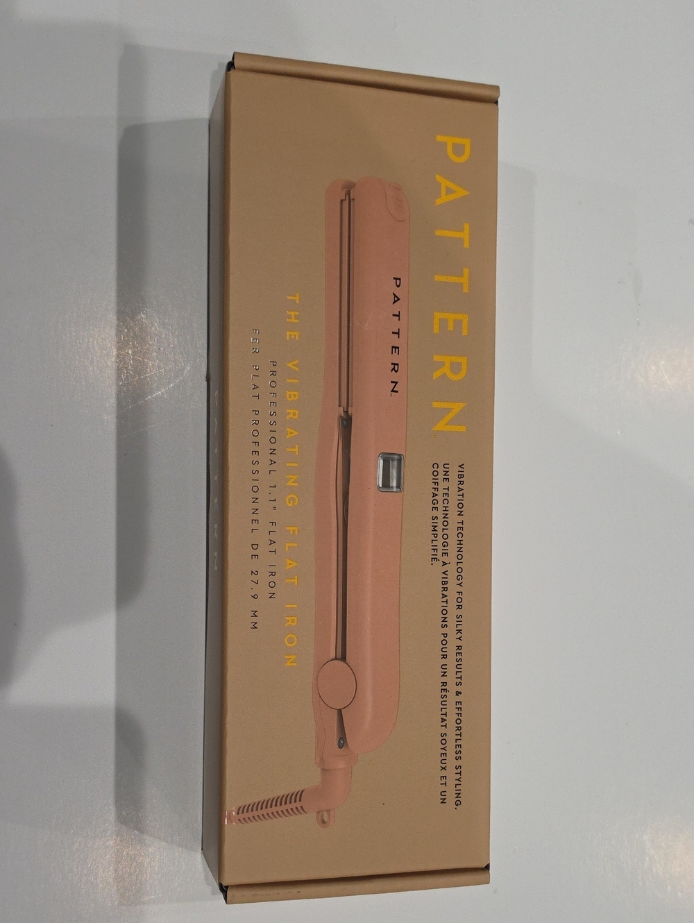 Patteen Vibrating Flat Iron Hair Straightener - Pink